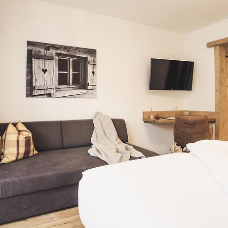 Hotel Johanna Mitten Im Oetztal Умхаузен Экстерьер фото